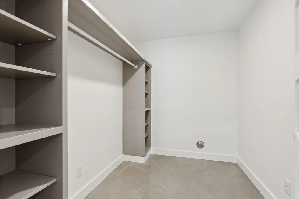 5 Mattie Lane Durham ME 04222