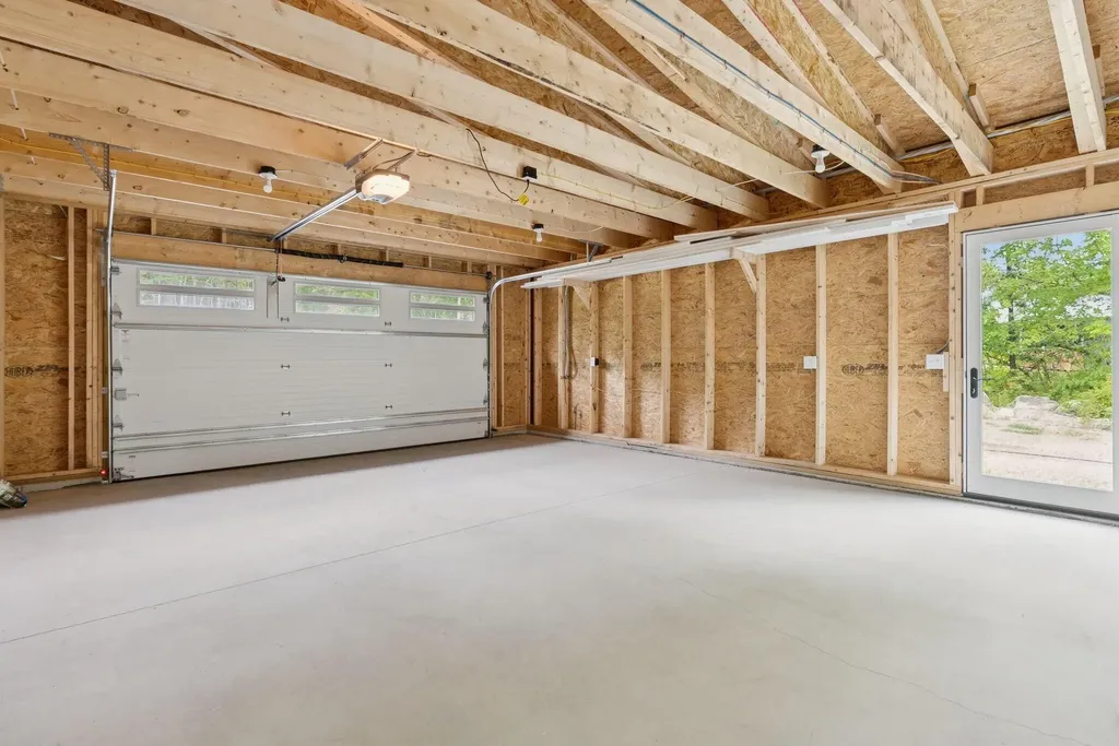 5 Mattie Lane Durham ME 04222