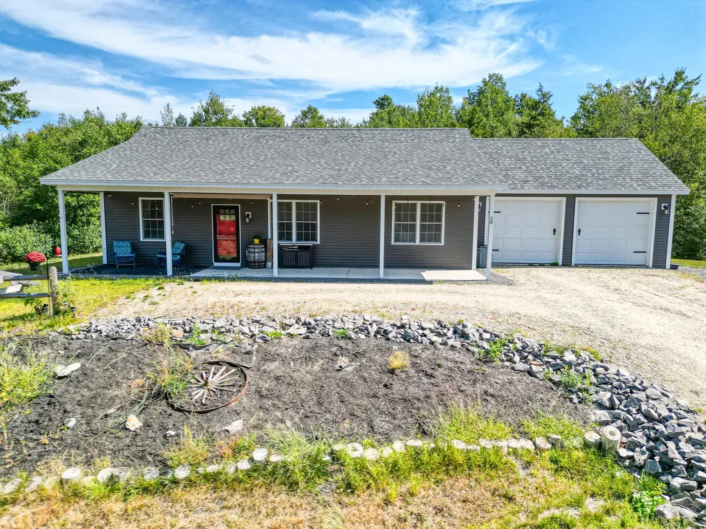 28 Arthur Street West Gardiner ME 04345