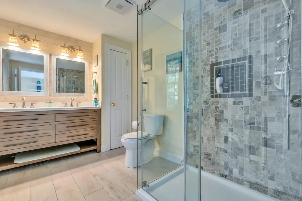 16 Danylle Drive Limington ME 04049