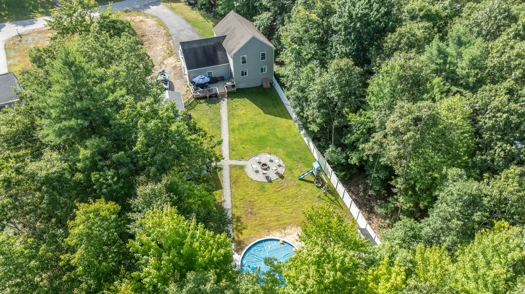 16 Danylle Drive Limington ME 04049