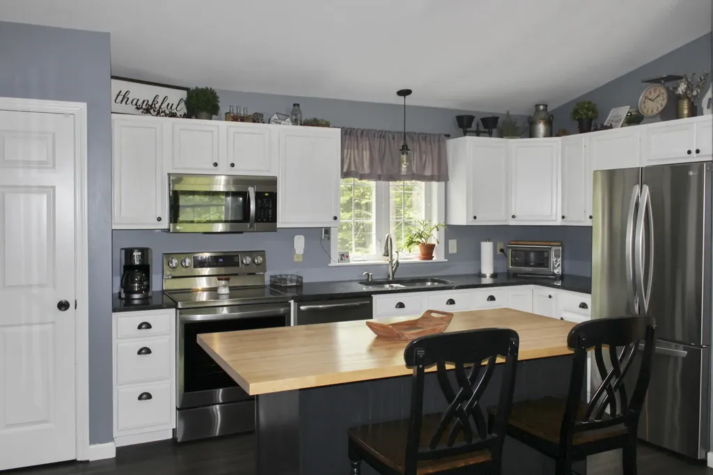 174 Raymond Hill Road Raymond ME 04071