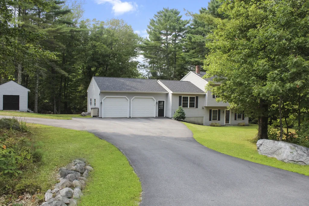 174 Raymond Hill Road Raymond ME 04071