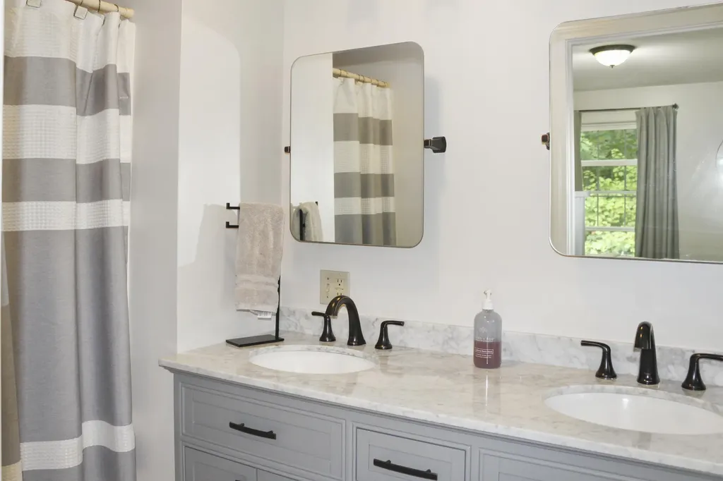 174 Raymond Hill Road Raymond ME 04071