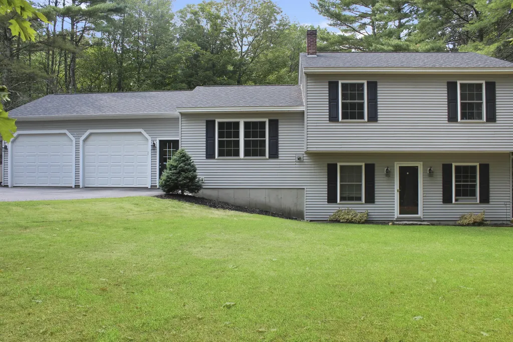 174 Raymond Hill Road Raymond ME 04071