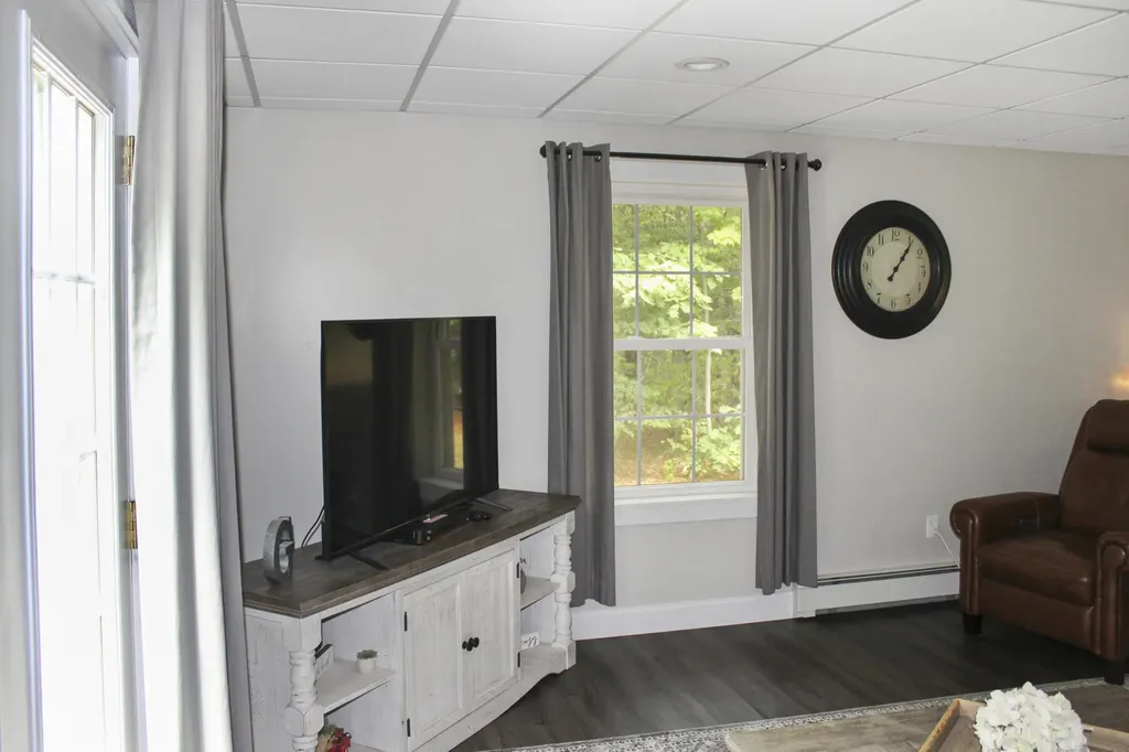 174 Raymond Hill Road Raymond ME 04071