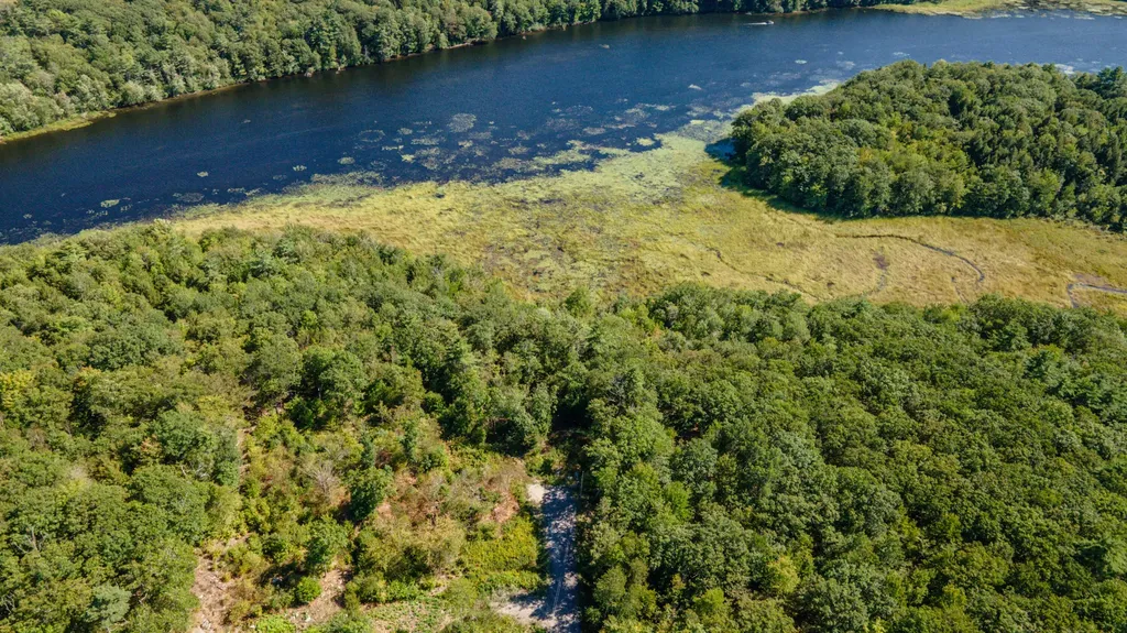Lot 7 Cobbo Lane West Gardiner ME 04345