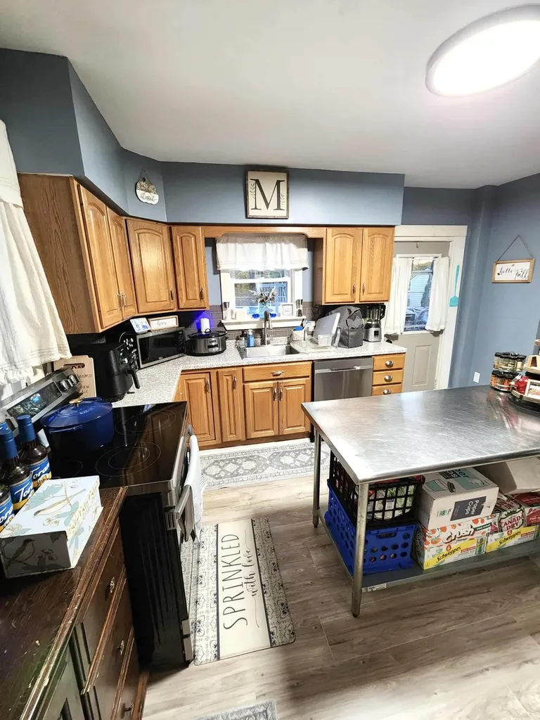 35 Silver Road Bangor ME 04401