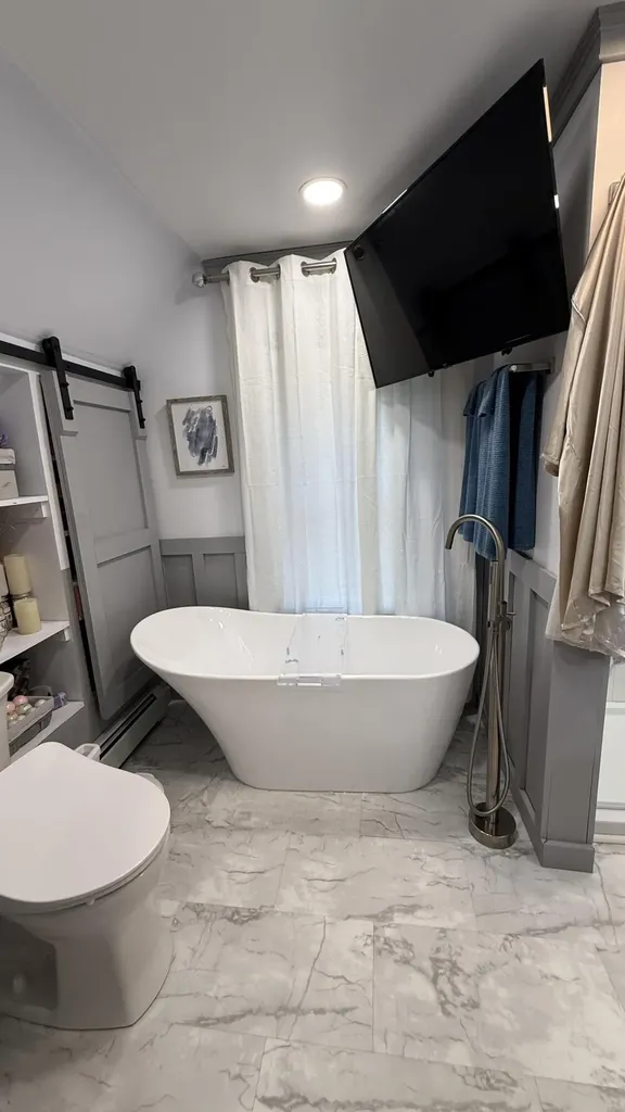 35 Silver Road Bangor ME 04401