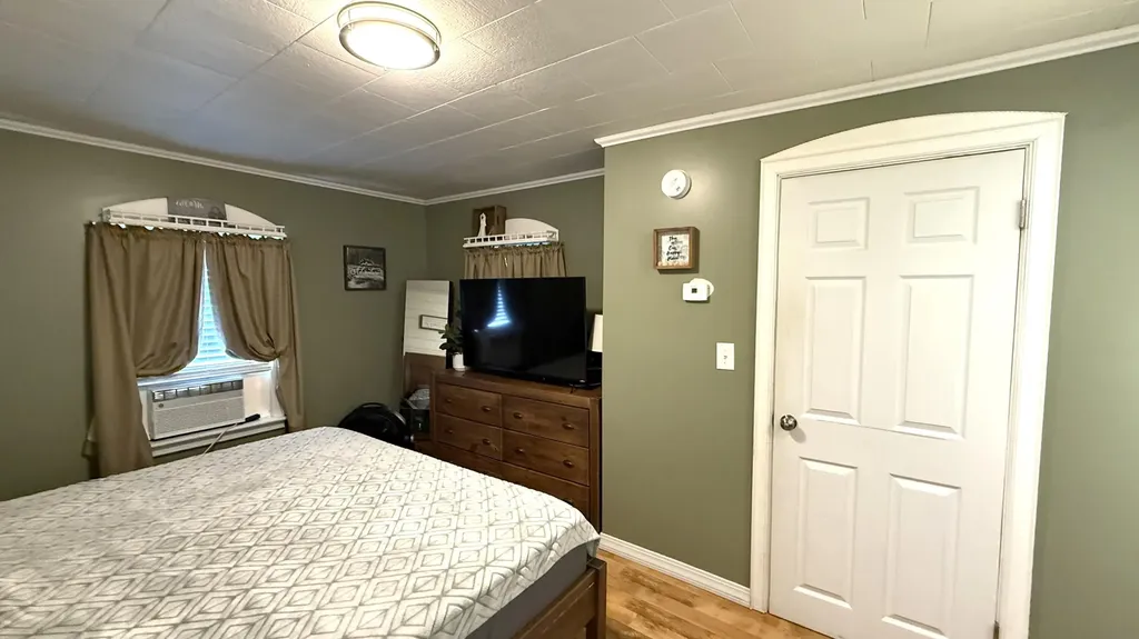 35 Silver Road Bangor ME 04401