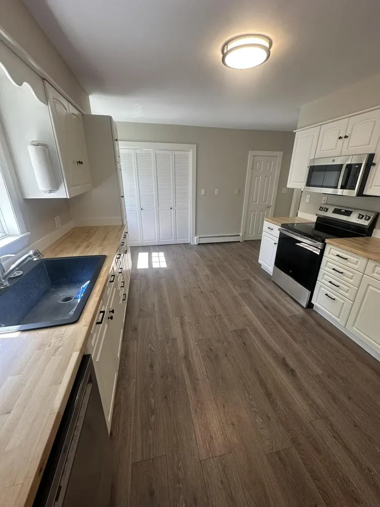 6 Colony Place Millinocket ME 04462