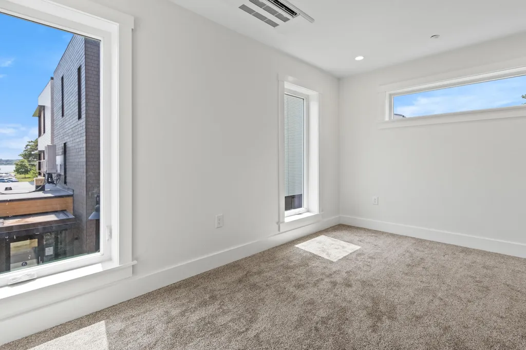 41 W Presumpscot Street Portland ME 04103