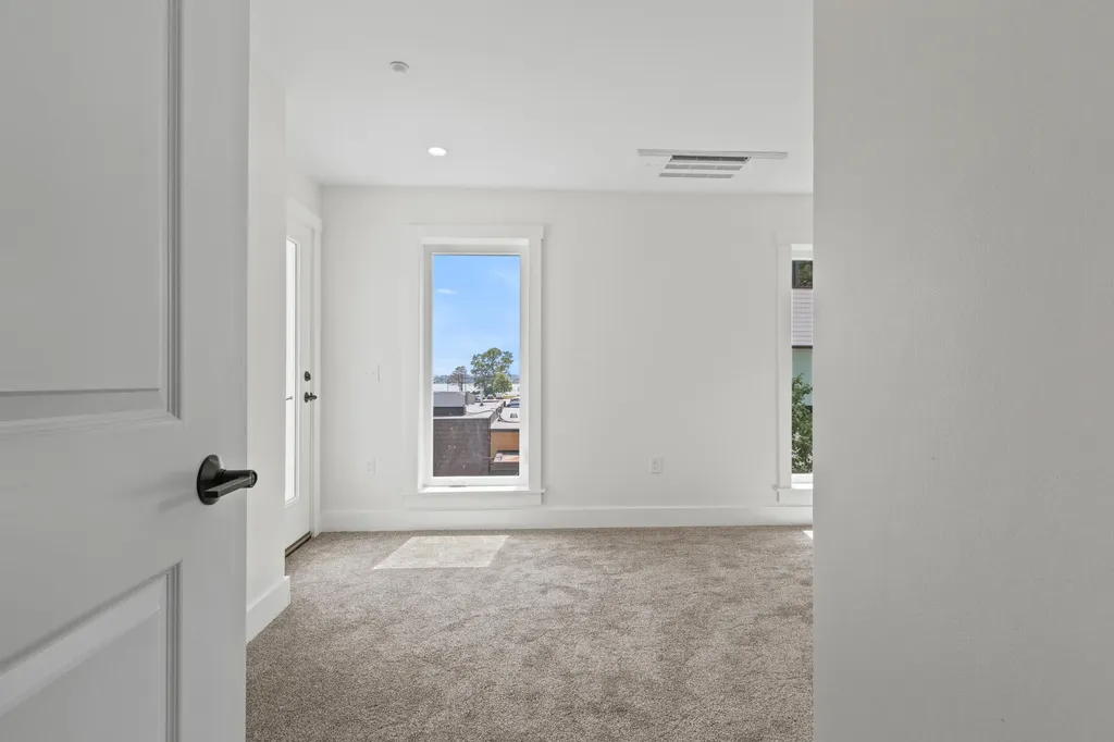 41 W Presumpscot Street Portland ME 04103