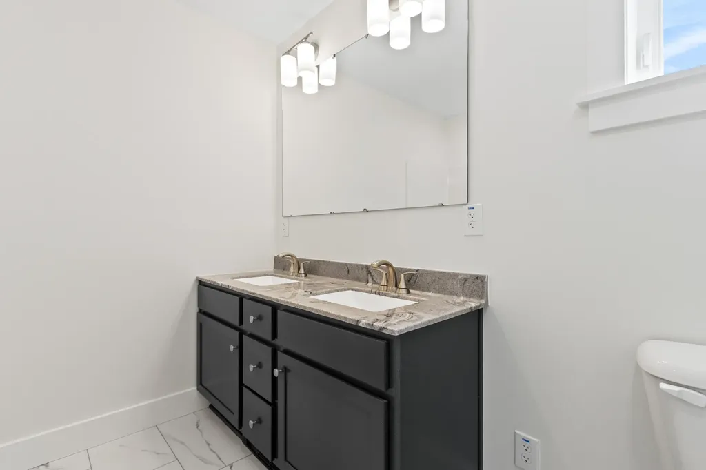 41 W Presumpscot Street Portland ME 04103