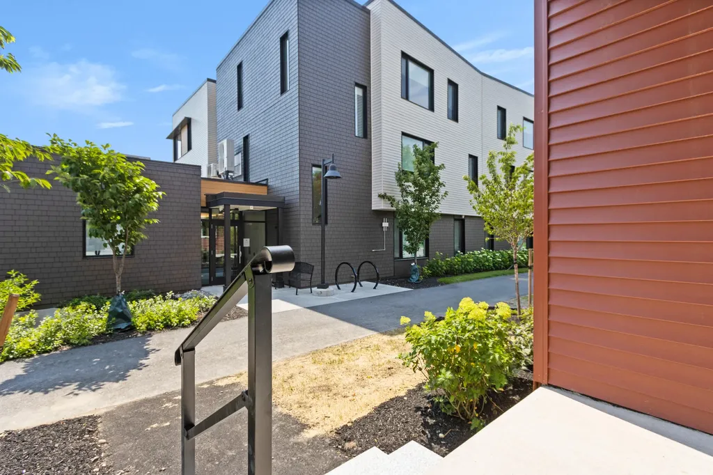 41 W Presumpscot Street Portland ME 04103