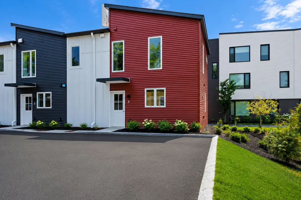 41 W Presumpscot Street Portland ME 04103