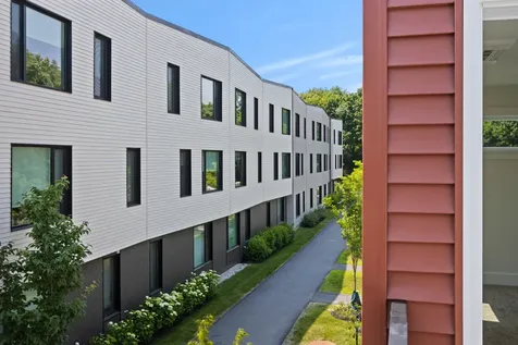 41 W Presumpscot Street Portland ME 04103