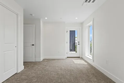 41 W Presumpscot Street Portland ME 04103