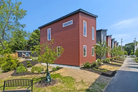 41 W Presumpscot Street Portland ME 04103