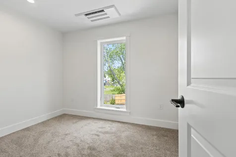 41 W Presumpscot Street Portland ME 04103