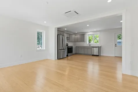 41 W Presumpscot Street Portland ME 04103