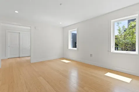 41 W Presumpscot Street Portland ME 04103