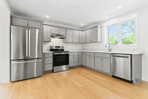 41 W Presumpscot Street Portland ME 04103