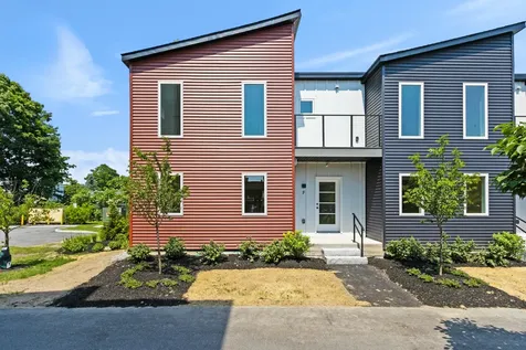 41 W Presumpscot Street Portland ME 04103