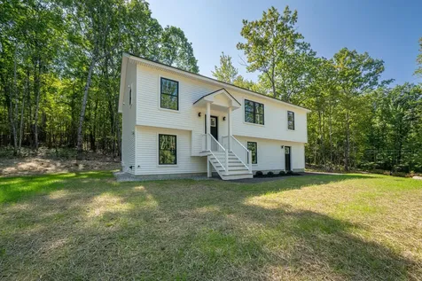 8 Smith Lane Lyman ME 04002