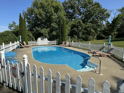 574 Main Street Damariscotta ME 04543