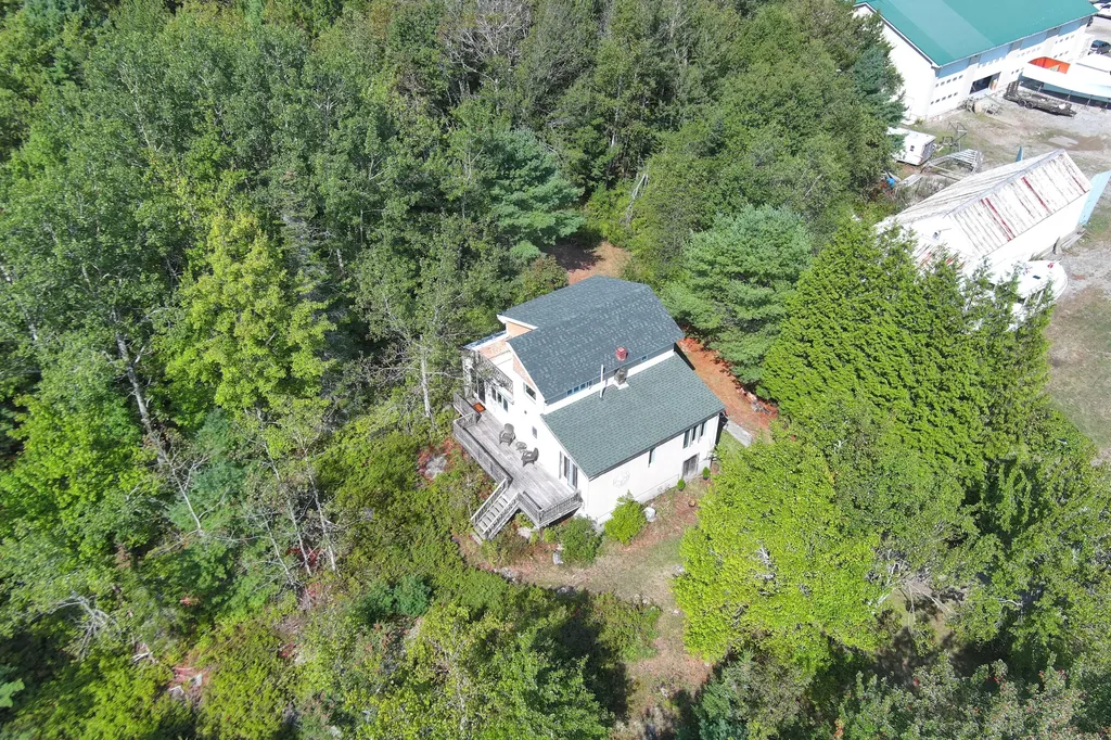 27 Rein Road Saint George ME 04859