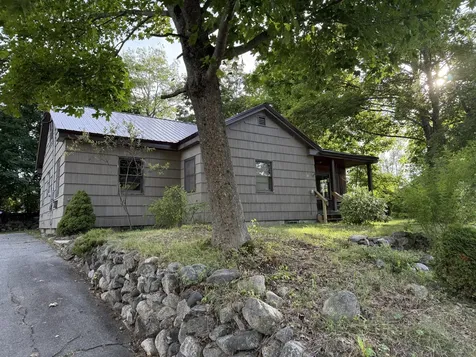 26 Pleasant Street Millinocket ME 04462