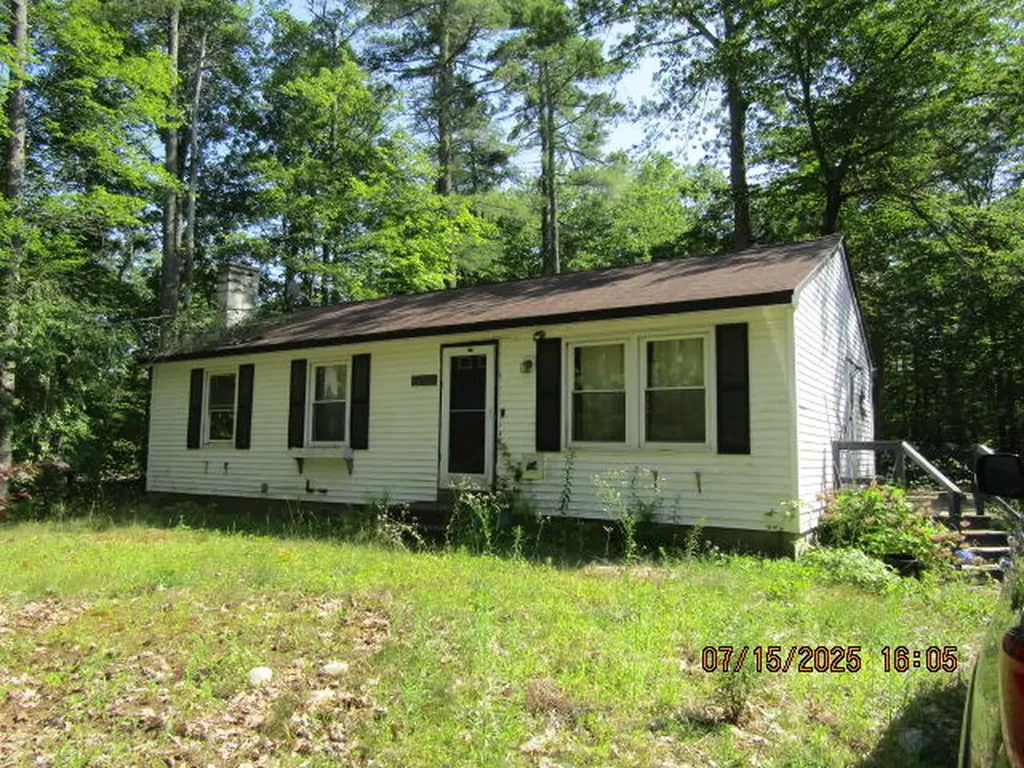 2629 H Road Acton ME 04001