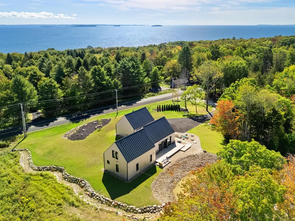 11 Iron Bluff Road Lincolnville ME 04849