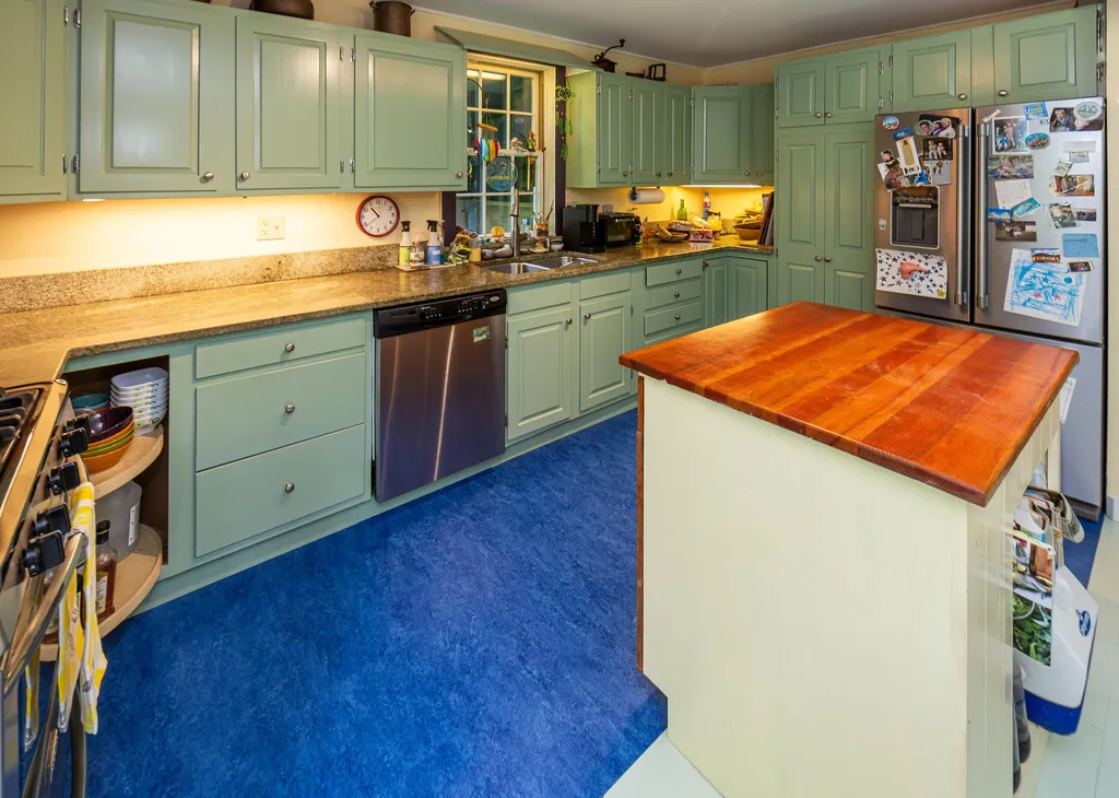 5 Pondfield Lane Mount Desert ME 04660