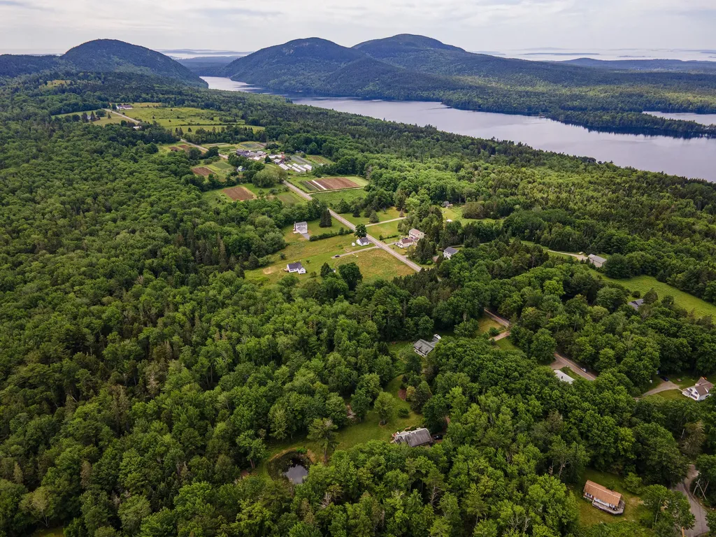 5 Pondfield Lane Mount Desert ME 04660