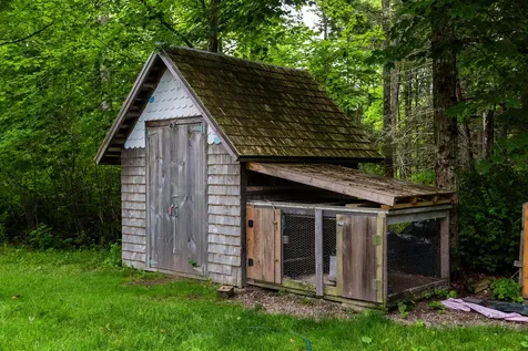 5 Pondfield Lane Mount Desert ME 04660