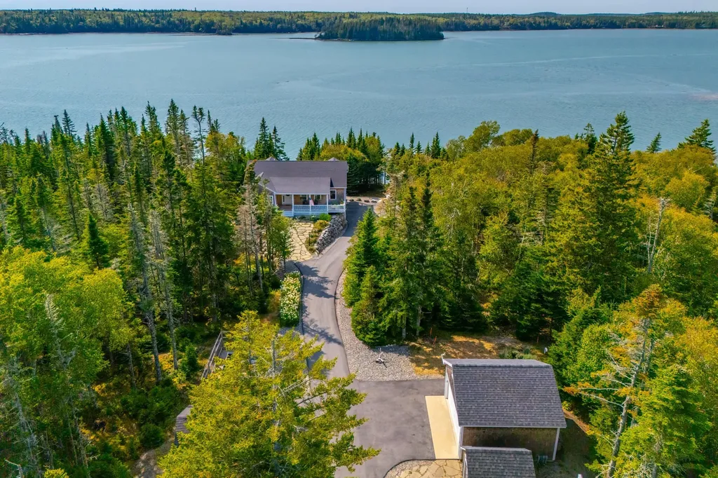 525 Yoho Head Road Machiasport ME 04655