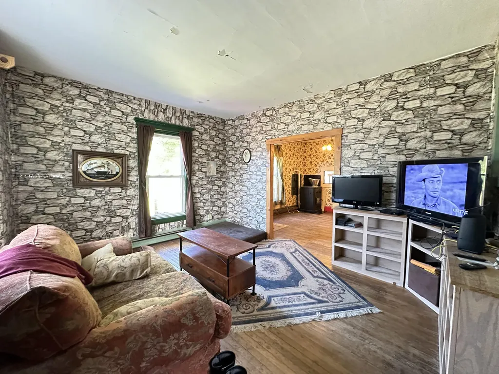 20 Pleasant Street Brownville ME 04414