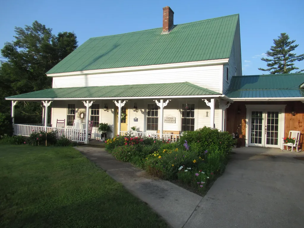1922 Roxbury Road Roxbury ME 04275