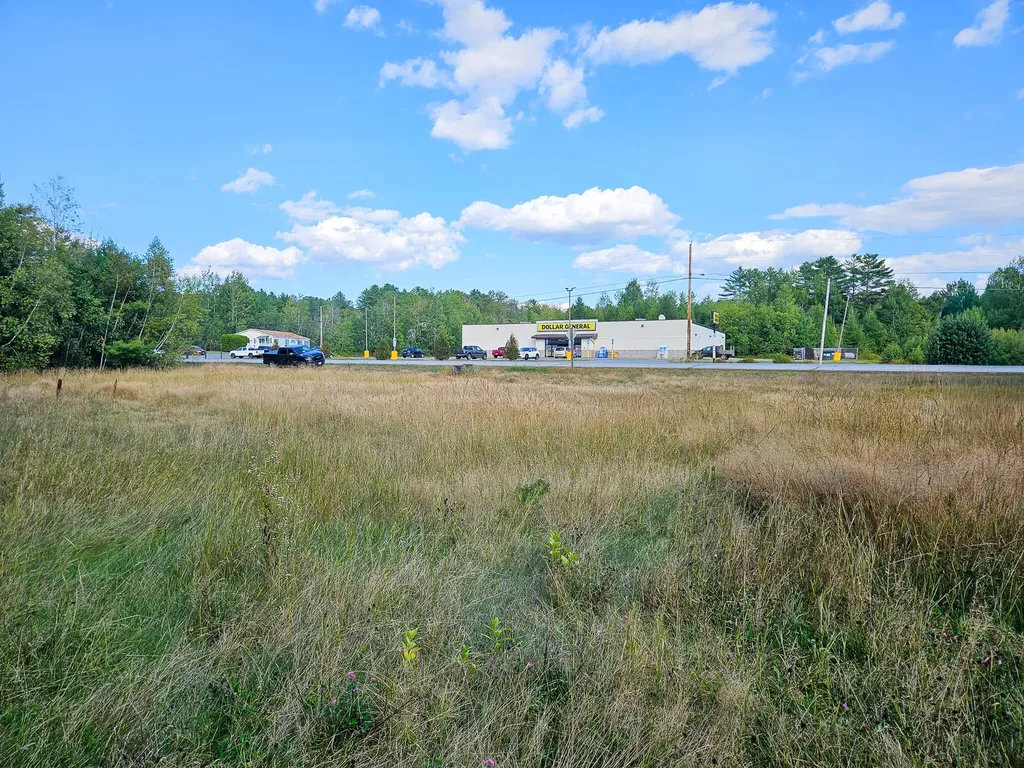 28//36&37 Us Route 2 & 4 Wilton ME 04294