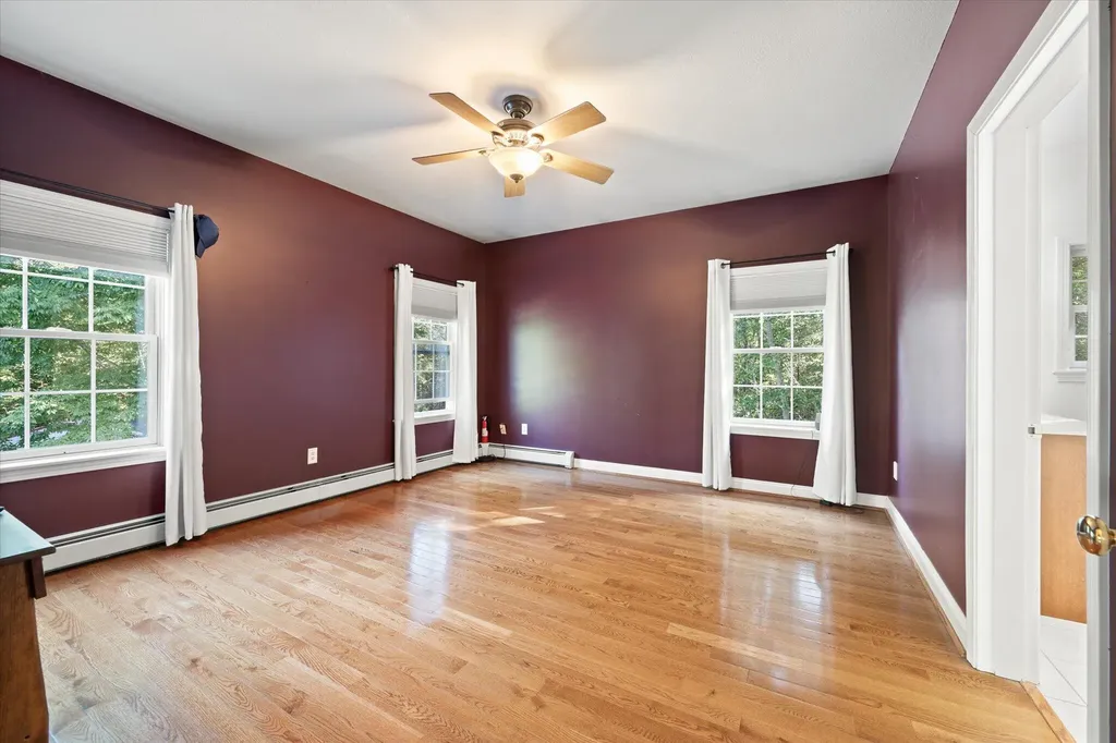 79 Libbey Lane Glenburn ME 04401