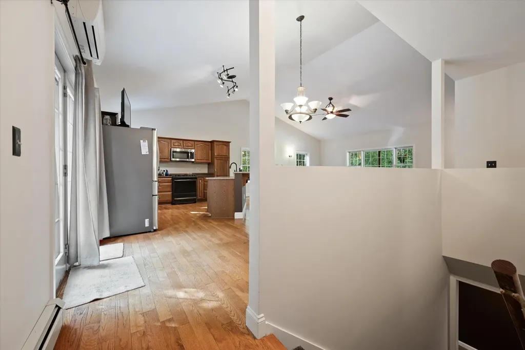 79 Libbey Lane Glenburn ME 04401