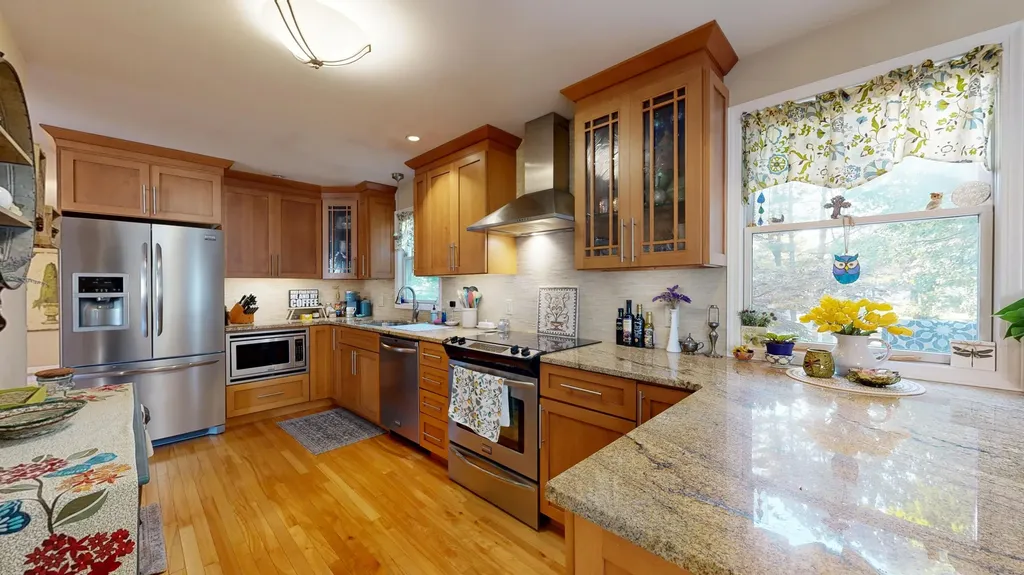 112 Poland Road Auburn ME 04210