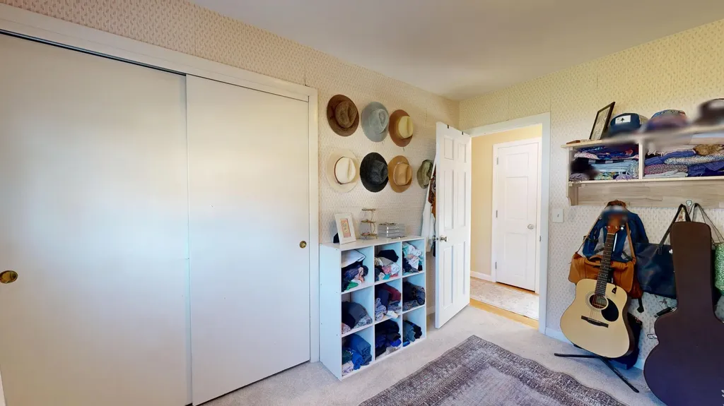 112 Poland Road Auburn ME 04210