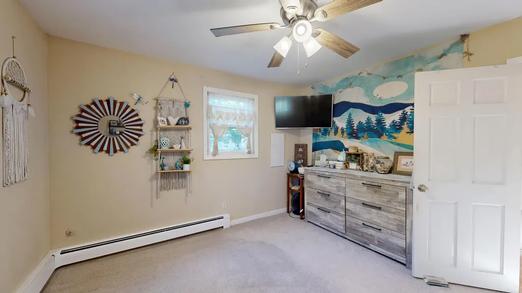 112 Poland Road Auburn ME 04210