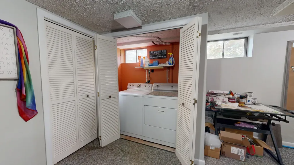 112 Poland Road Auburn ME 04210