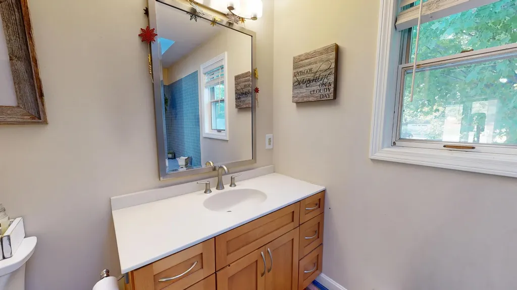 112 Poland Road Auburn ME 04210