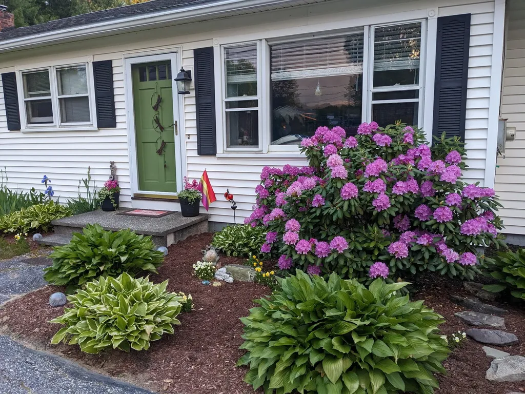 112 Poland Road Auburn ME 04210
