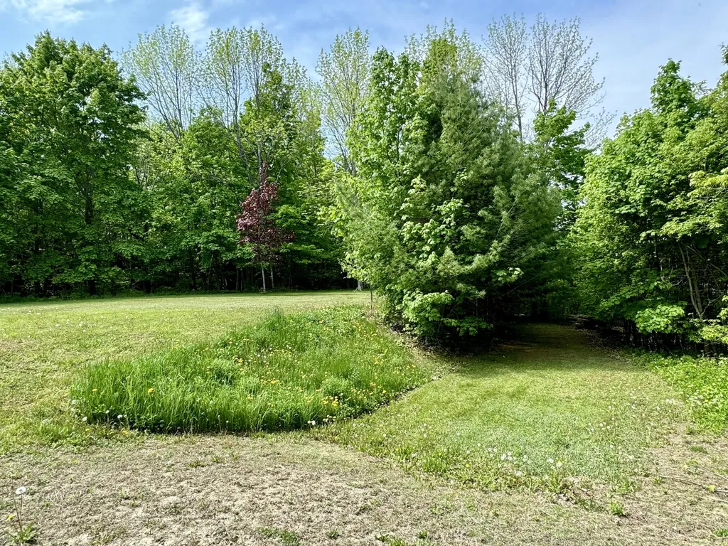 15 Whitney Street Calais ME 04619